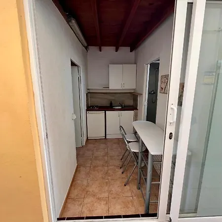 Integral 5 Coliving 住宿加早餐酒店 *
