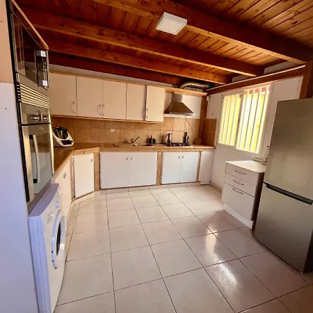 Integral 5 Coliving Bed and Breakfast *