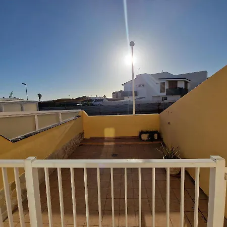 Bed and Breakfast Integral 5 Coliving Ελ Μέντανο