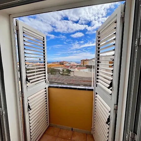 Integral 5 Coliving * Ελ Μέντανο