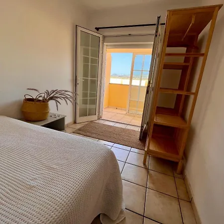 Integral 5 Coliving Bed and Breakfast *