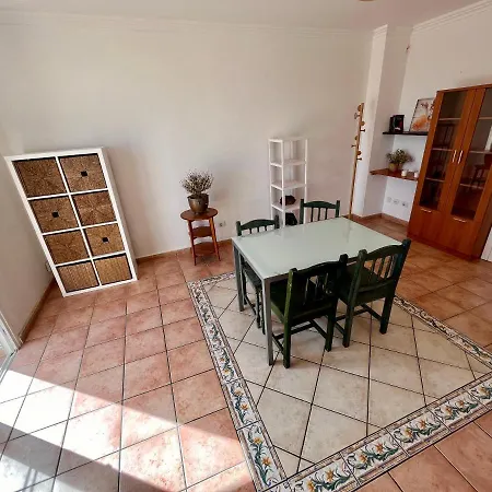 Integral 5 Coliving Bed and Breakfast